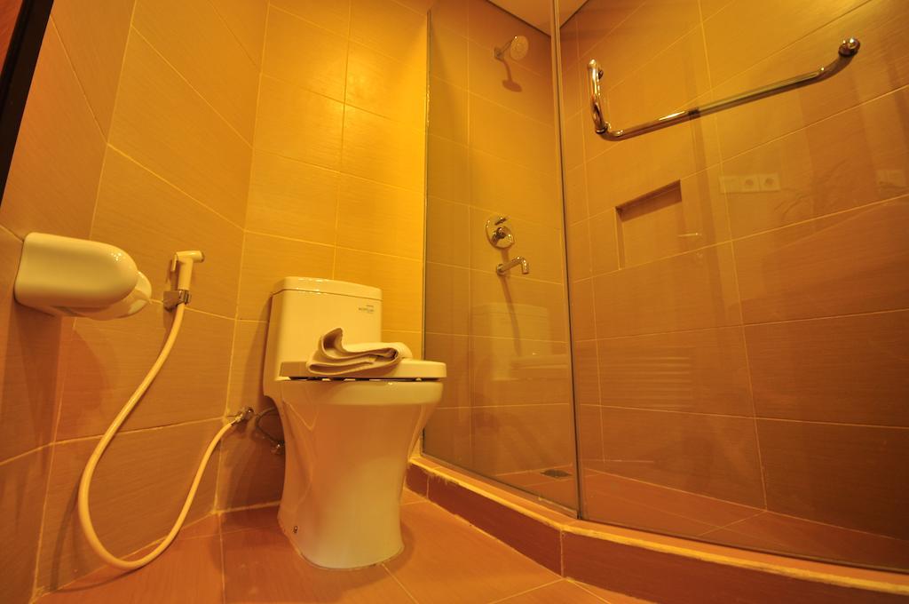 De Batara Hotel Μπαντούνγκ Δωμάτιο φωτογραφία