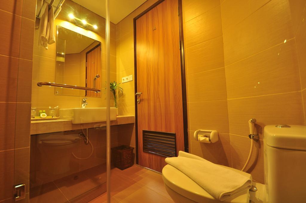 De Batara Hotel Μπαντούνγκ Δωμάτιο φωτογραφία