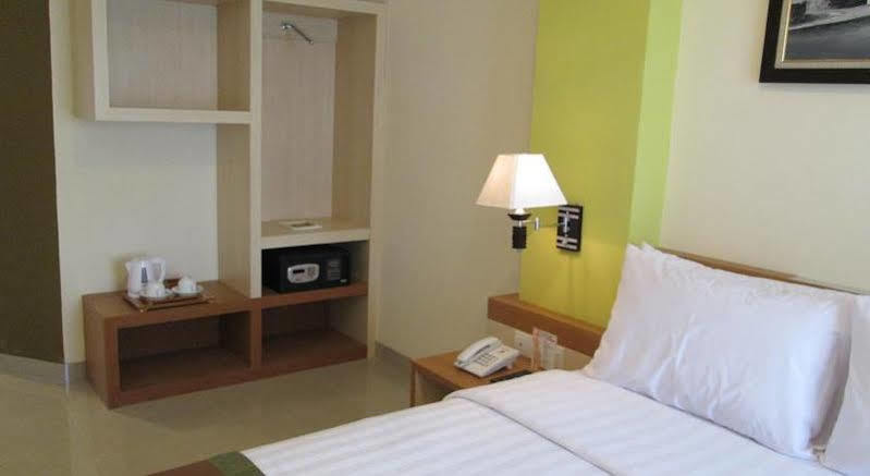 De Batara Hotel Μπαντούνγκ Εξωτερικό φωτογραφία